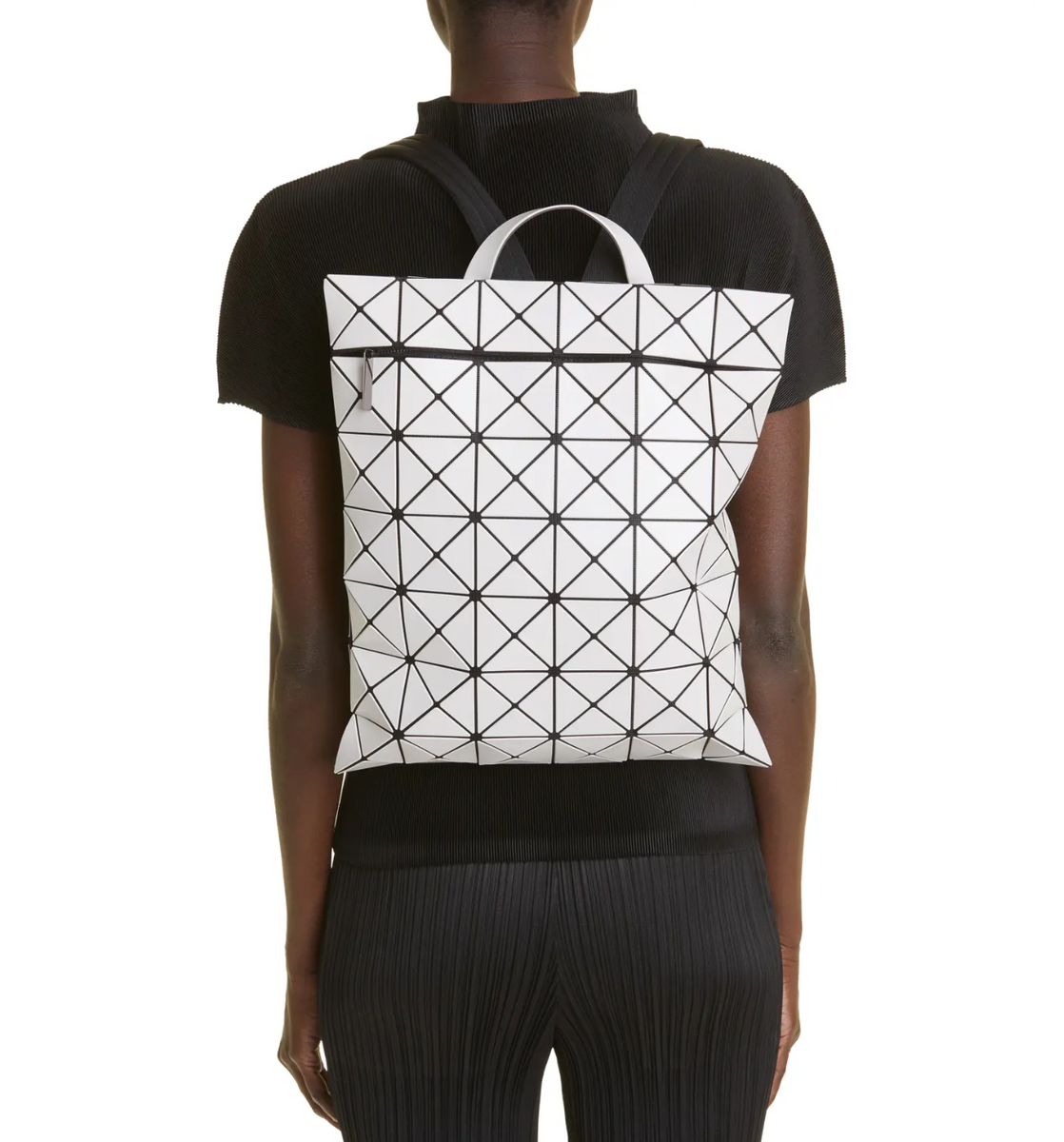 Bao Bao Issey Miyake Flat Backpack – JapanHandbag Bao Bao Issey Miyake Flat Backpack – JapanHandbag