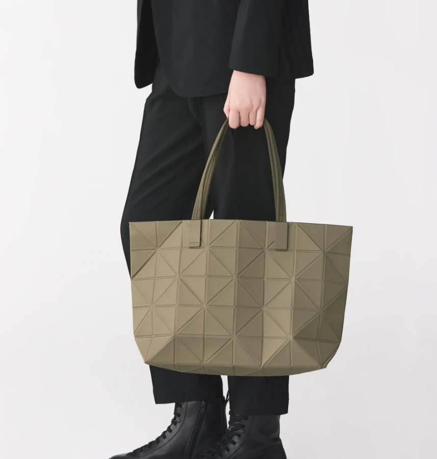 BAO BAO ISSEY MIYAKE TRACK HANDBAG 5x8 Checkered pattern