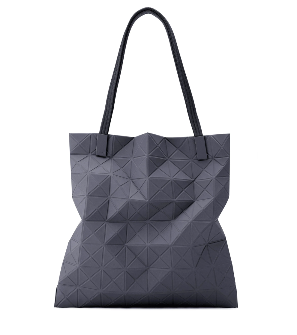 BAO BAO ISSEY MIYAKE TRACK LARGE TOTE BAG 8x8 Checkered pattern BAO BAO ISSEY MIYAKE TRACK LARGE TOTE BAG 8x8 Checkered pattern