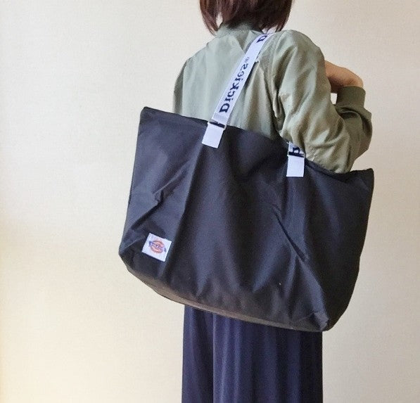 Japanese magazine gift Dickies Black Big waterproof Duffel bag with zipper