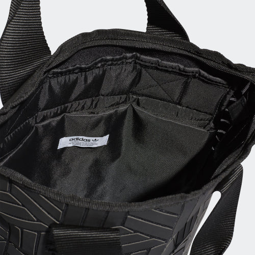 Adidas New ROLL TOP 3D BACKPACK 2019 with zipper JapanHandbag Adidas New ROLL TOP 3D BACKPACK 2019 with zipper JapanHandbag