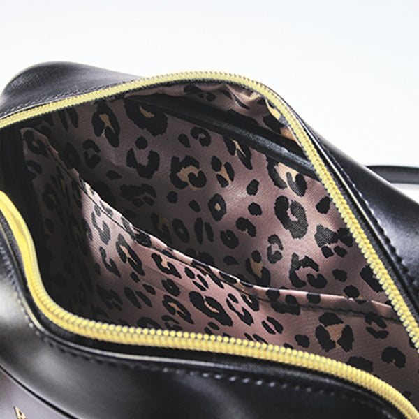 Japanese magazine gift B-Mings Black Colour Shoulder /CrossBody Bag with zip