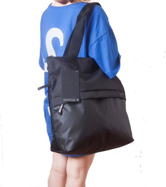 Nike Radiate Waterproof material Shoulder Bag Large Capacity Gym Training Bag